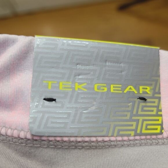Tek Gear Yoga Capri M NWT - Picture 2 of 6